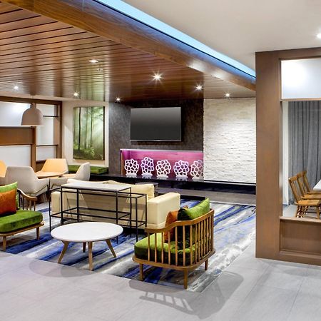 Fairfield Inn & Suites By Marriott Mcpherson Екстер'єр фото
