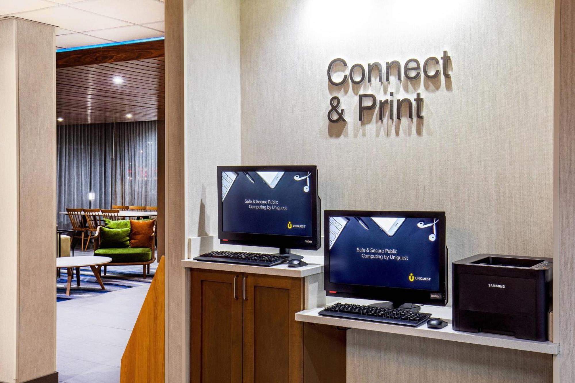 Fairfield Inn & Suites By Marriott Mcpherson Екстер'єр фото